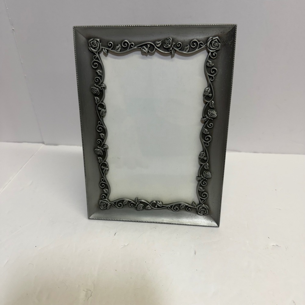 Decorel Pewter Tone Rose Vine Ornate 4x6 Picture Frame Vintage Style Tabletop